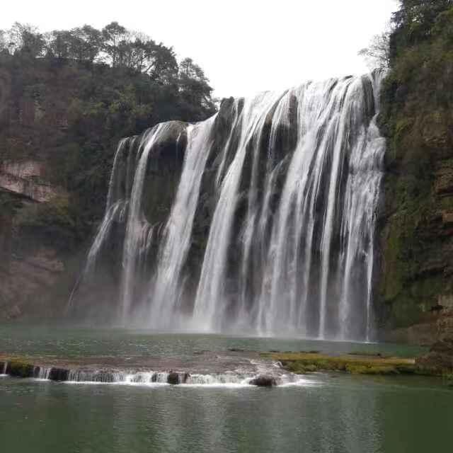 各地在第二批主题教育中坚持聚焦高质量发展首要任务——【学思想 强党性 重实践 建新功】奋力谱写中国式现代化贵州实践新篇章